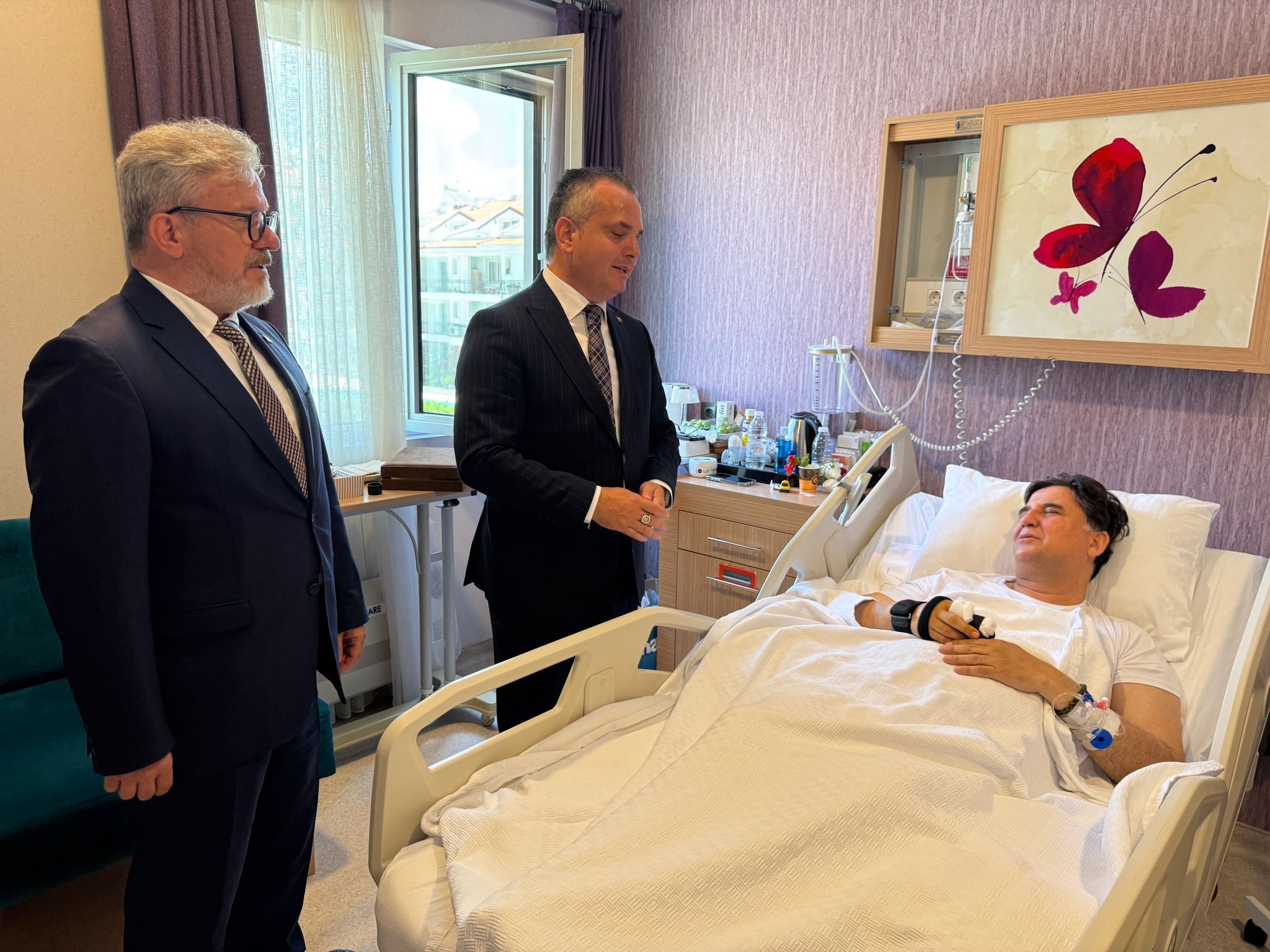 Kaymakam Akkaya’dan Başkan Karaca’ya Hastane Ziyareti