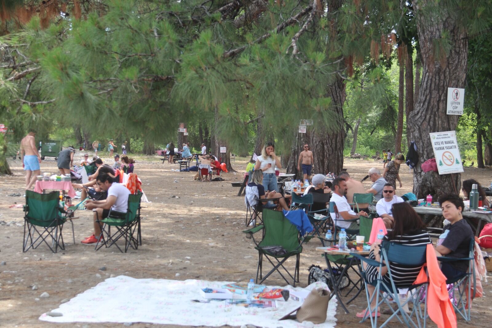 Fethiye’de Uygun Fiyatlı Plaj Bayramda Doldu Taştı