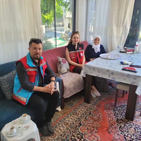 Seydikemer’de Şehit Ailelerine Bayram Ziyareti
