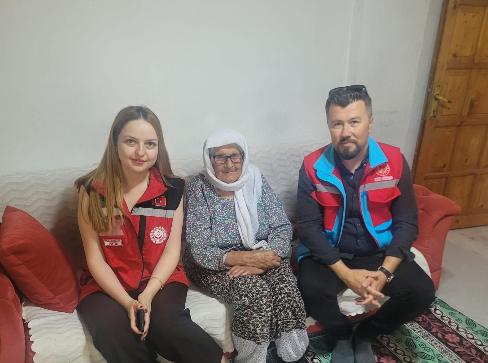 Seydikemer’de Şehit Ailelerine Bayram Ziyareti