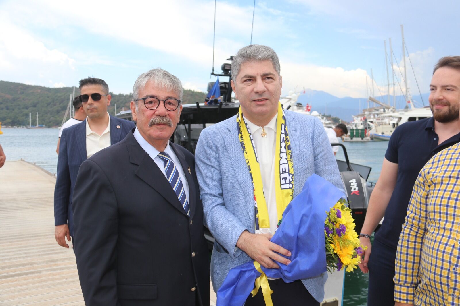 Fenerbahçe Başkan Adayı Hakan Safi Fethiye’de Taraftarla Buluştu