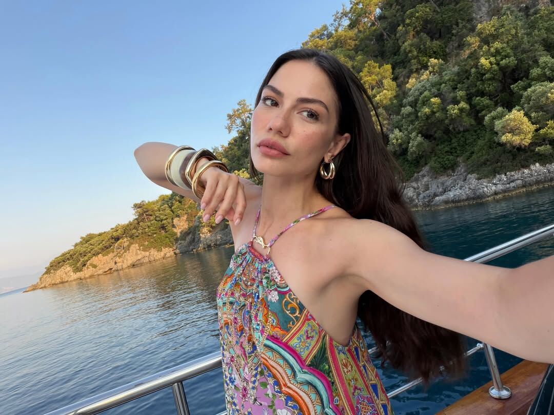 Ünlü Oyuncu Yaz Sezonunu Fethiye’de Açtı