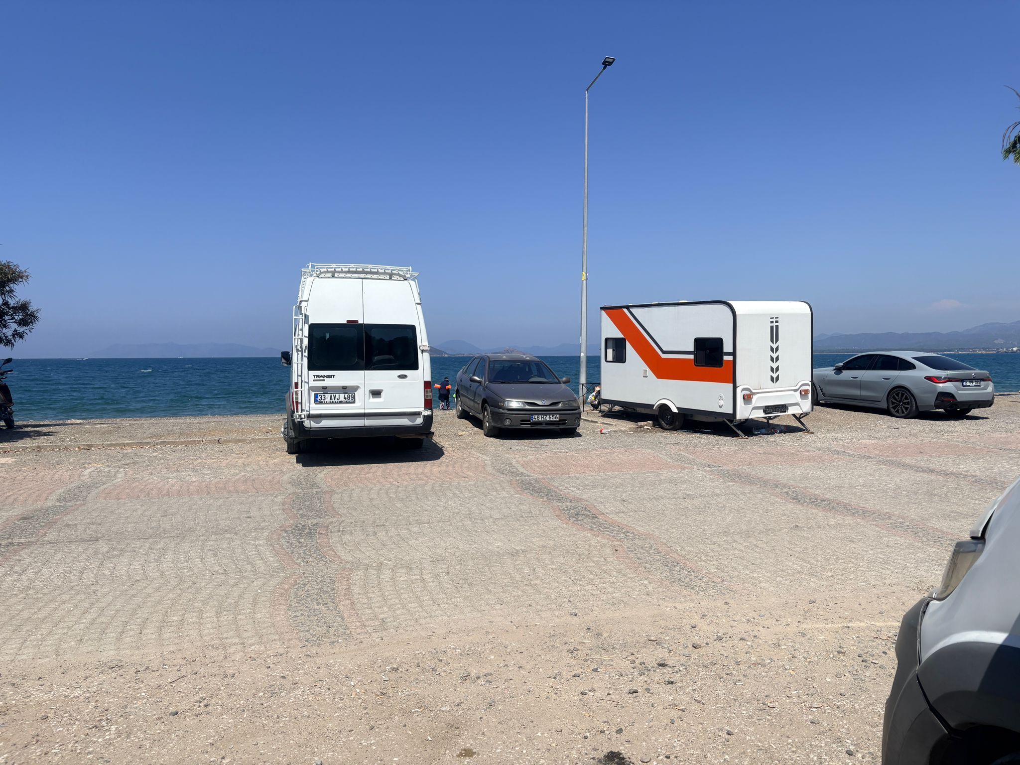 Şat Burnu Bölgesi Karavan Kampına Döndü