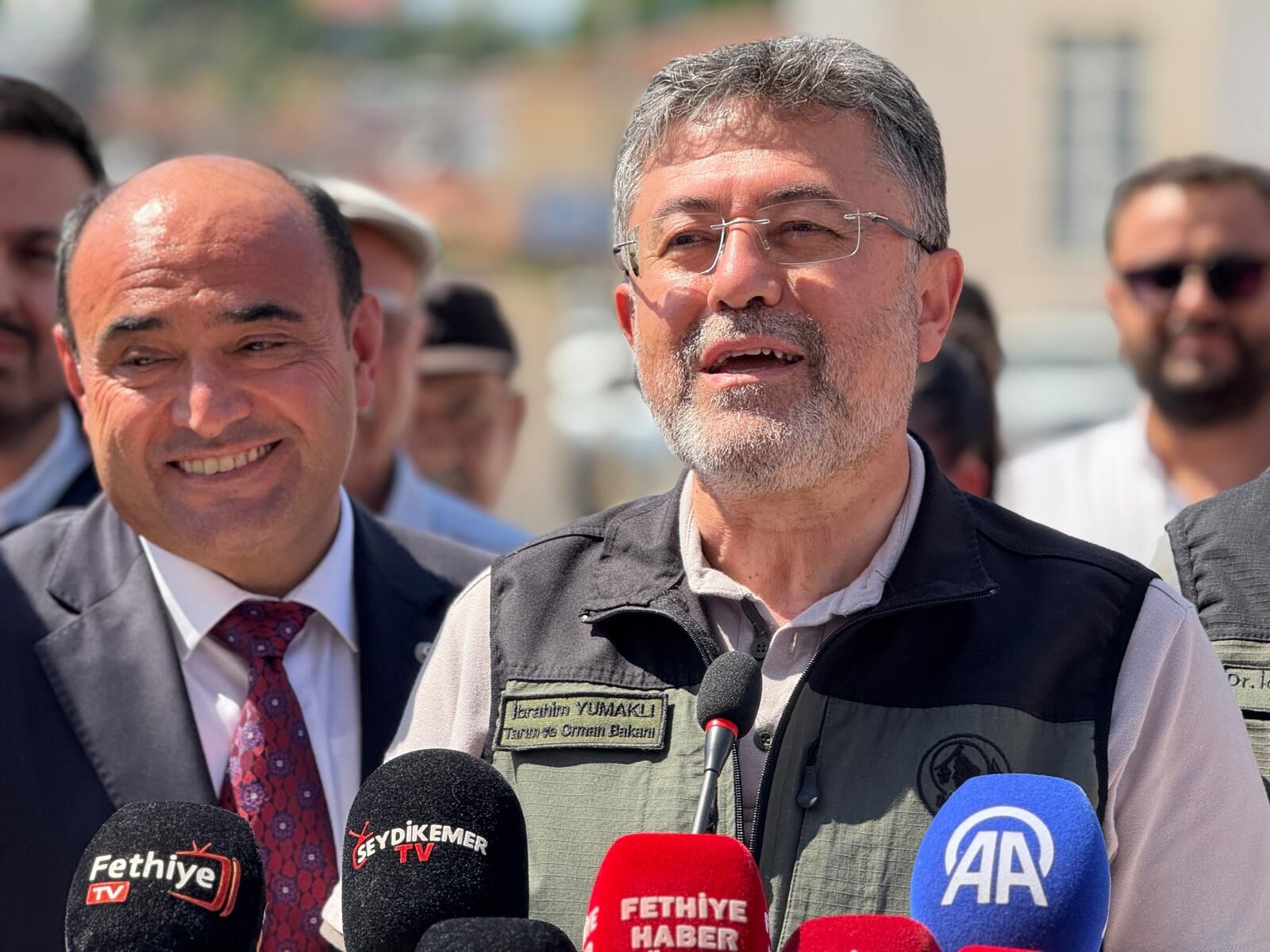 Bakan Yumaklı Seydikemer’de Coşkuyla Karşılandı