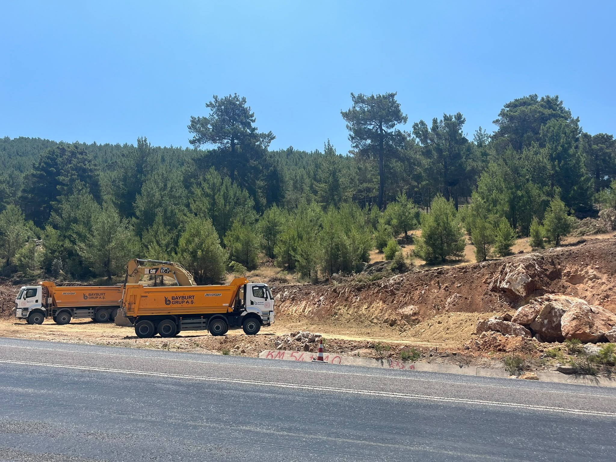 Seydikemer Yayla Yolunda Yol Genişletme Çalışmaları Başladı