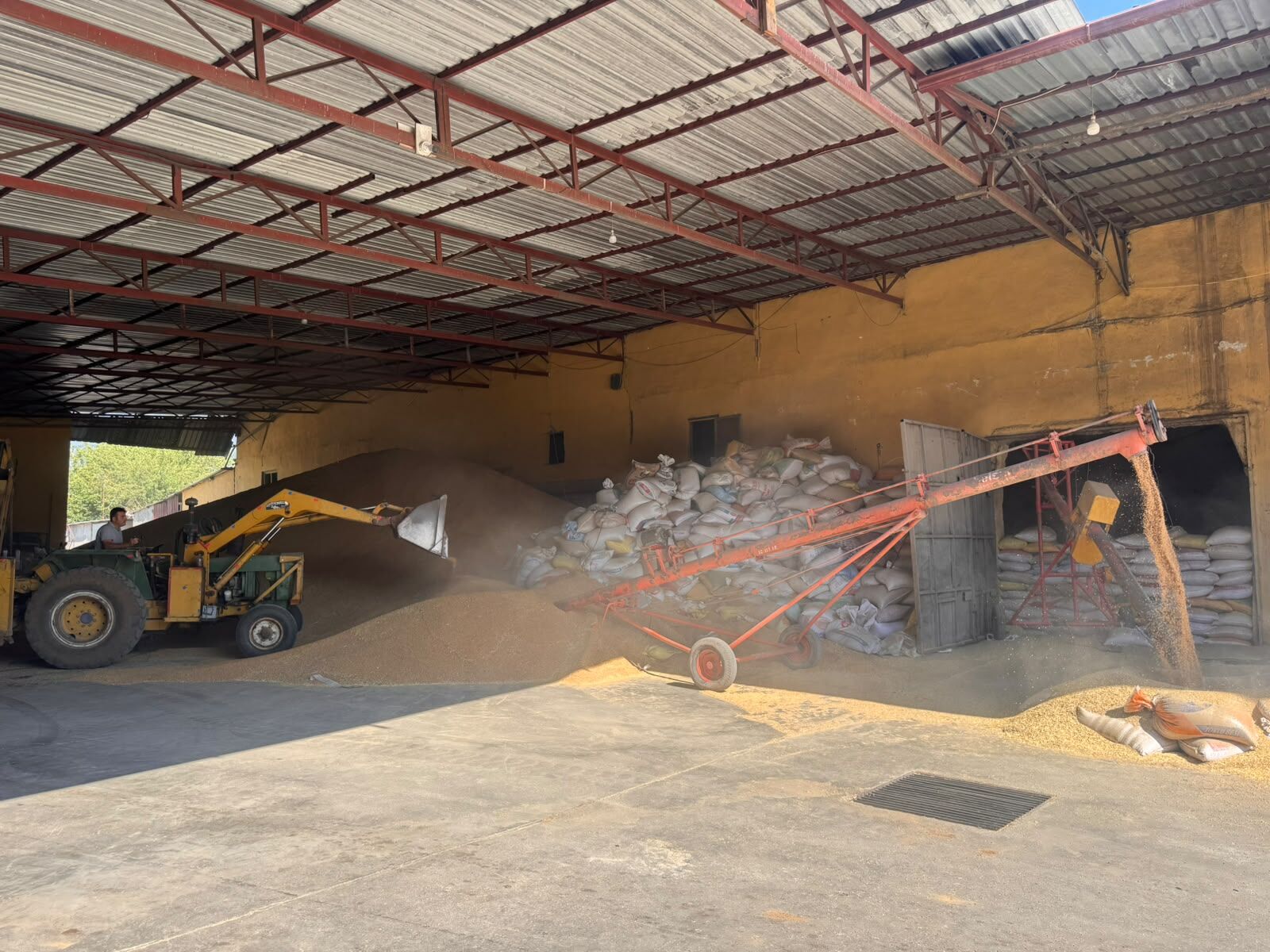 Seydikemer’de Bir Çuval Un 1.300 TL