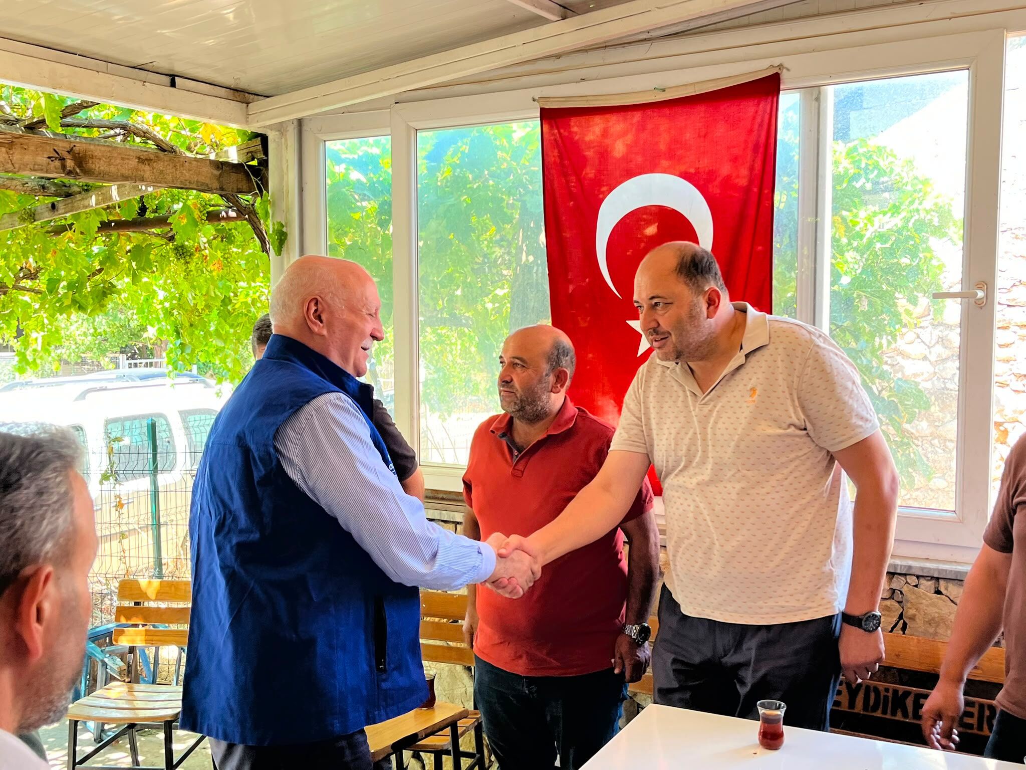 Başkan Bayraktar, Seydikemer'deki Yangın Bölgesinde İncelemelerde Bulundu