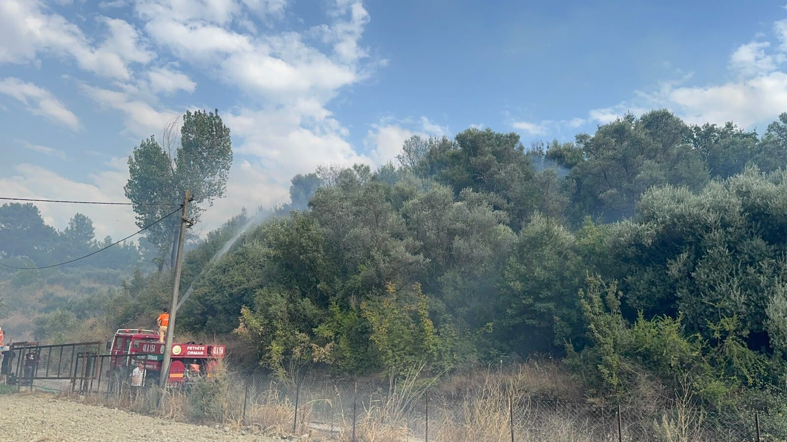 Seydikemer’de Orman Yangını Kontrol Altına Alındı