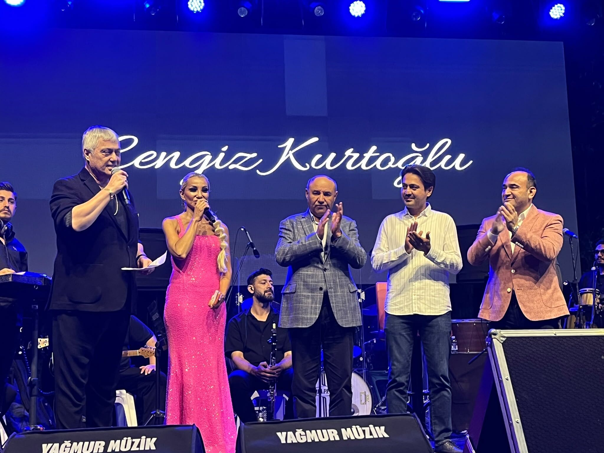Cengiz Kurtoğlu’ndan Seydikemer’de Yüreklere Dokunan Destek