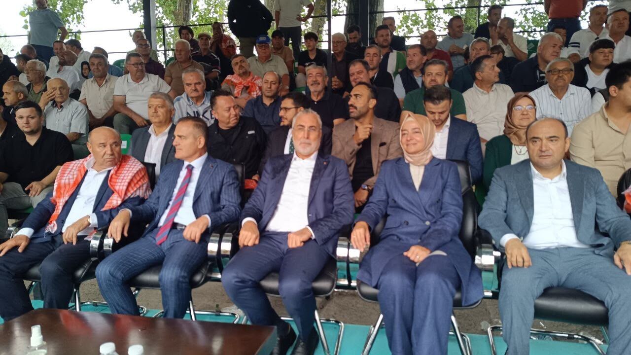 Bakan Işıkhan, Seydikemer'de 33. Geleneksel Seki Yağlı Pehlivan Güreşleri'ne Katıldı