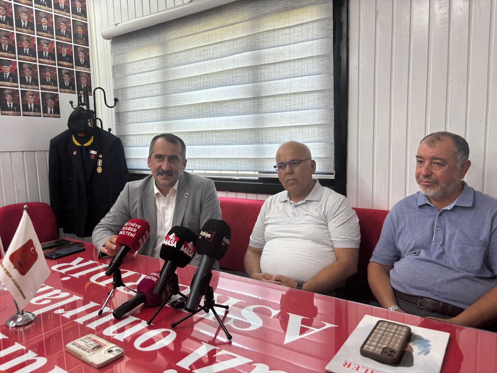 MHP Heyeti Gaziler Ve Şehit Aileleri İle Bir Araya Geldi
