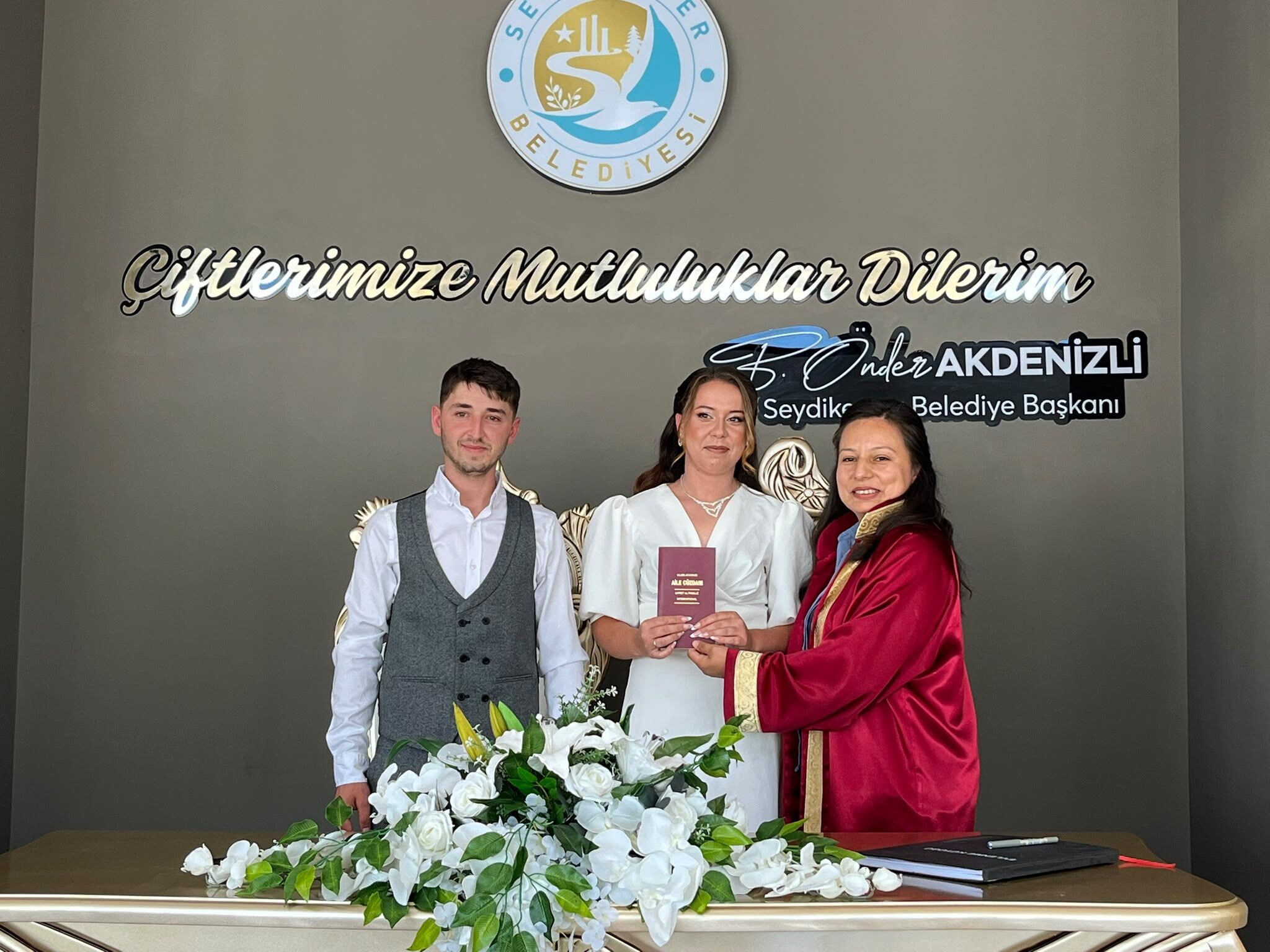 Yangında Evlerini Kaybeden Çift, Nikah Masasında Mutluluğa “Evet” Dedi