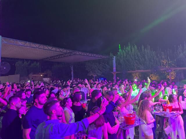 Poizi, Hayal Kahvesi Fethiye’de Gençlere Rap Dolu Bir Gece Yaşattı