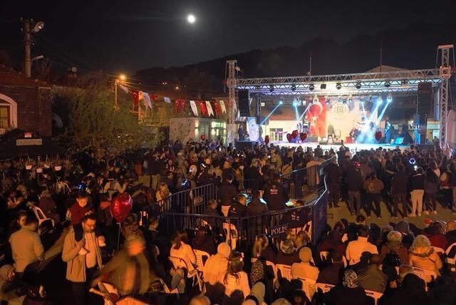 Yeşilüzümlü Festivali Soner Olgun Konseriyle Son Buldu