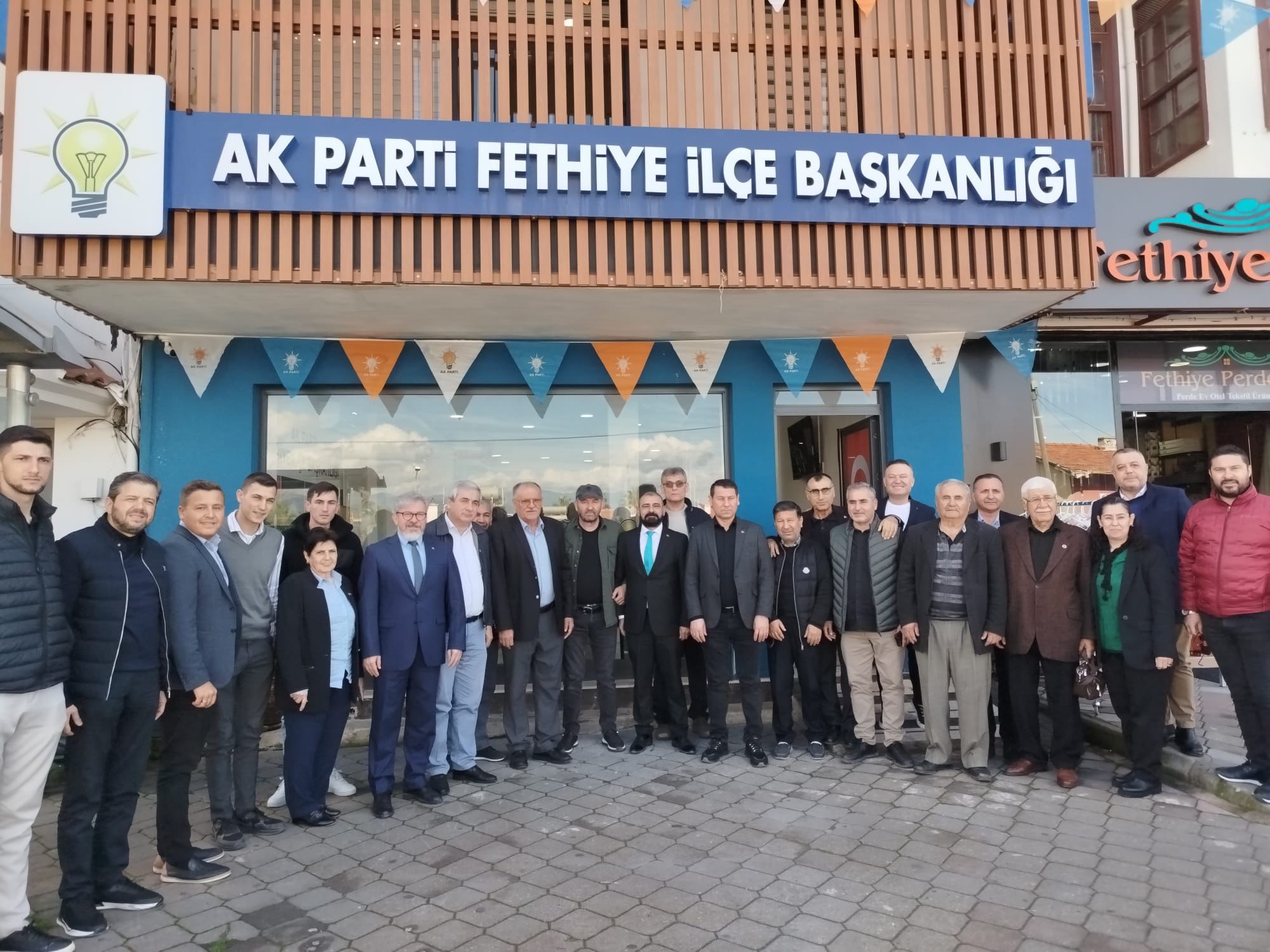 Yörük Türkmen Dernekleri, AK Parti İlçe Teşkilatı’nı Ziyaret Etti