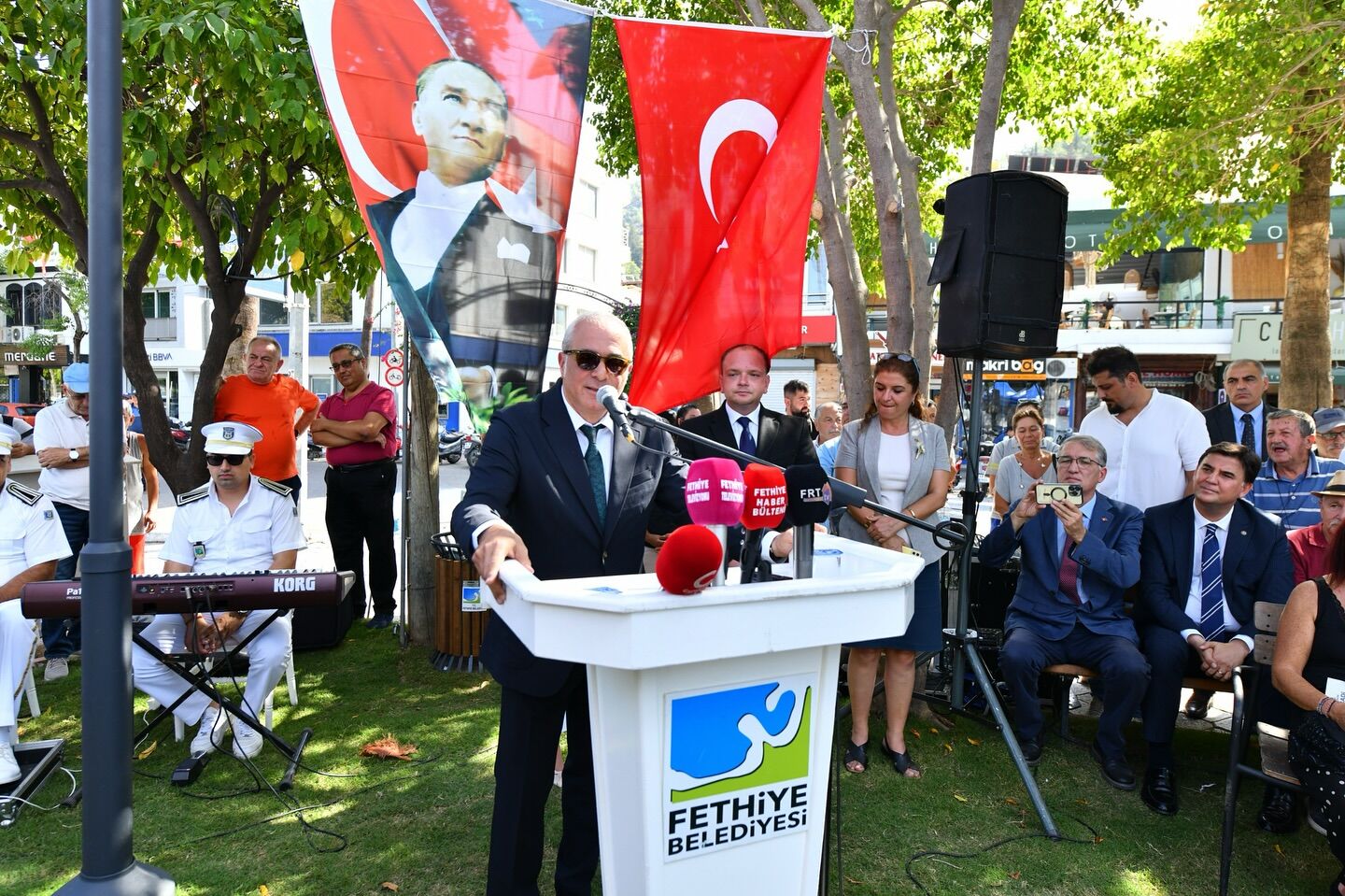 Fethiye'de Cumhuriyet’in Öncü İsmi Onurlandırıldı
