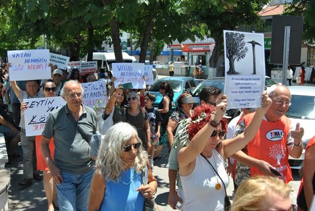 Zeytinlerimize Sahip Çıkmak İçin Bir Araya Geldiler