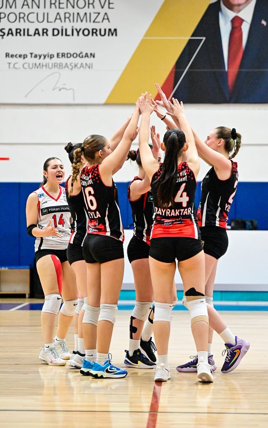 Zirve Voleybol’dan Bir İlk Daha