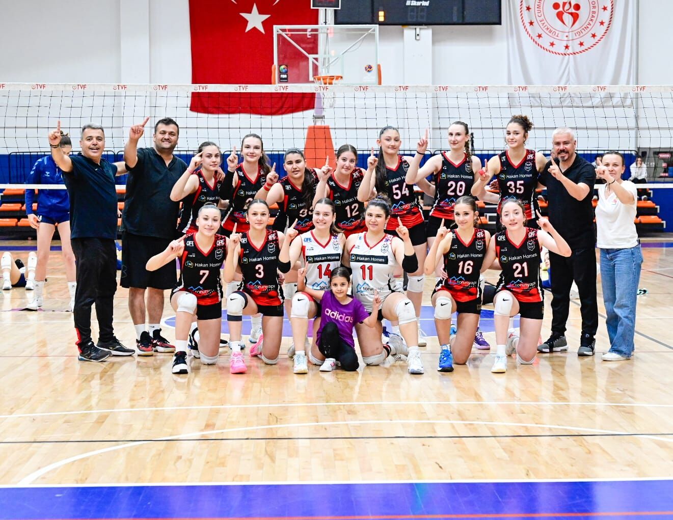 Zirve Voleybol’dan Bir İlk Daha