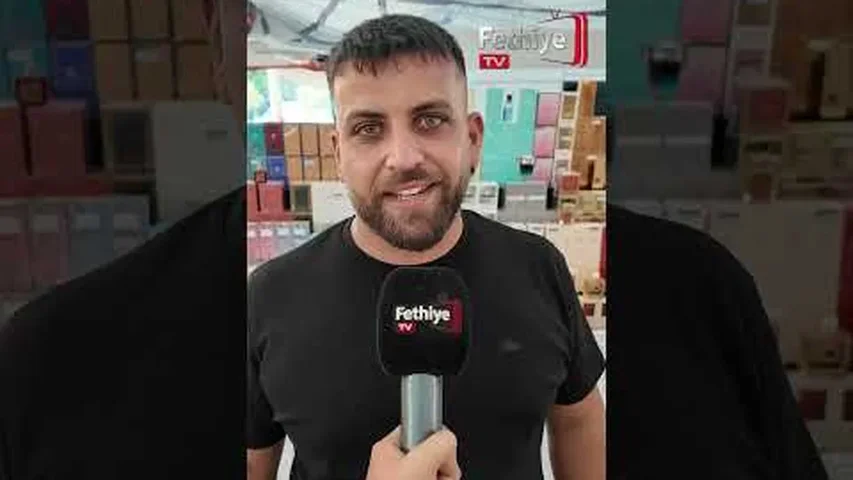 Fethiye Salı Pazarı’nda Yoğunluk Esnafın Yüzünü Güldürdü