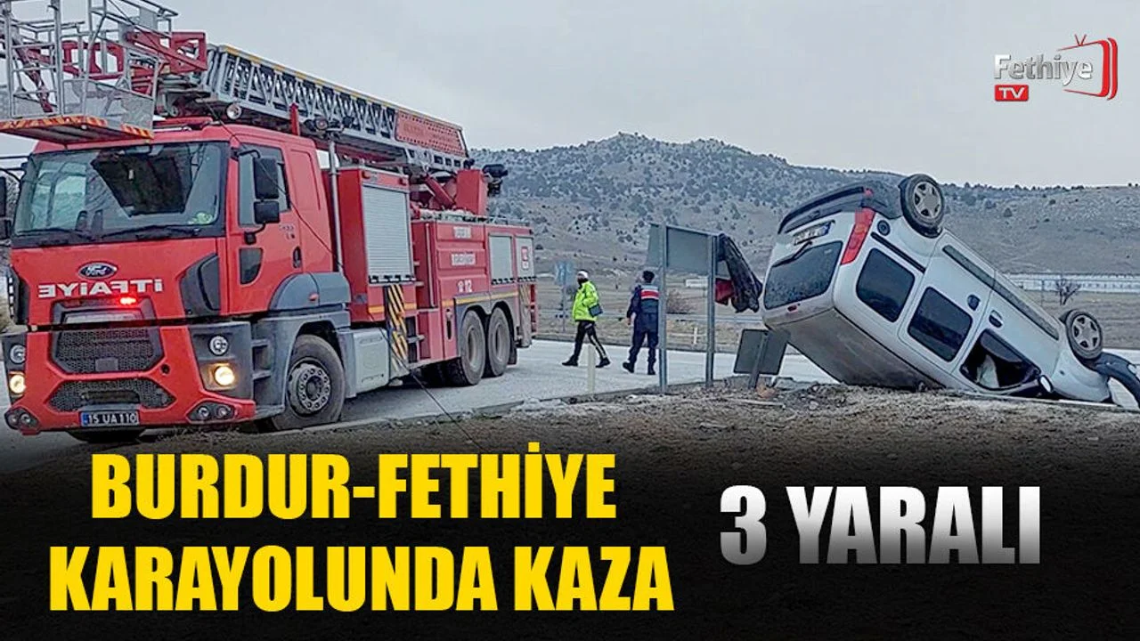 Kamyonet İle Çarpışan Hafif Ticari Araç Takla Attı: 3 Yaralı