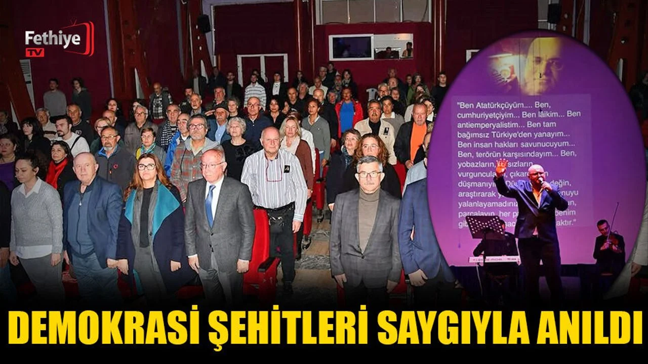 Demokrasi Şehitleri Saygıyla Anıldı