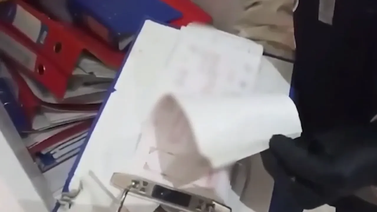 Dev Tefeci ve Dolandırıcı Operasyonu