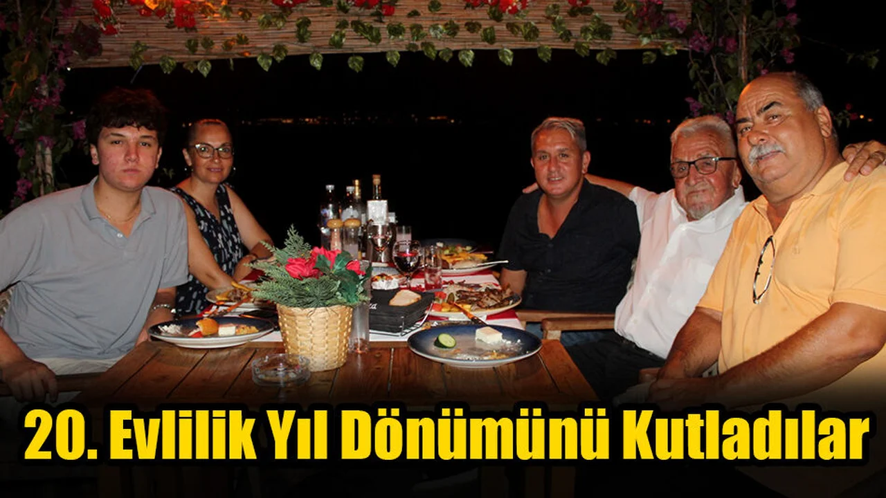 20. Evlilik Yıl Dönümünü Kutladılar