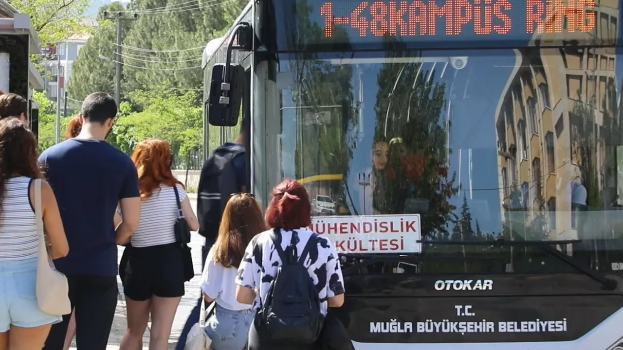 Muğla'nın Üniversite Öğrencilerine Ulaşım 1 TL oluyor
