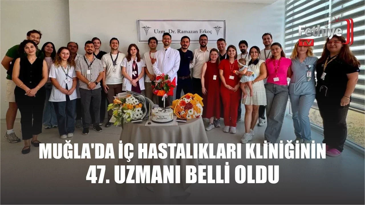 Muğla Eğitim ve Araştırma Hastanesi yönetimi, uzmanlık eğitimini tamamlayan Dr. Ramazan Erkoç'u tebrik etti.