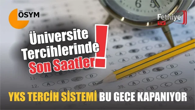 Öğrenciler bilgisayar başında YKS tercih ekranını kullanarak üniversite tercihlerini tamamlıyor.