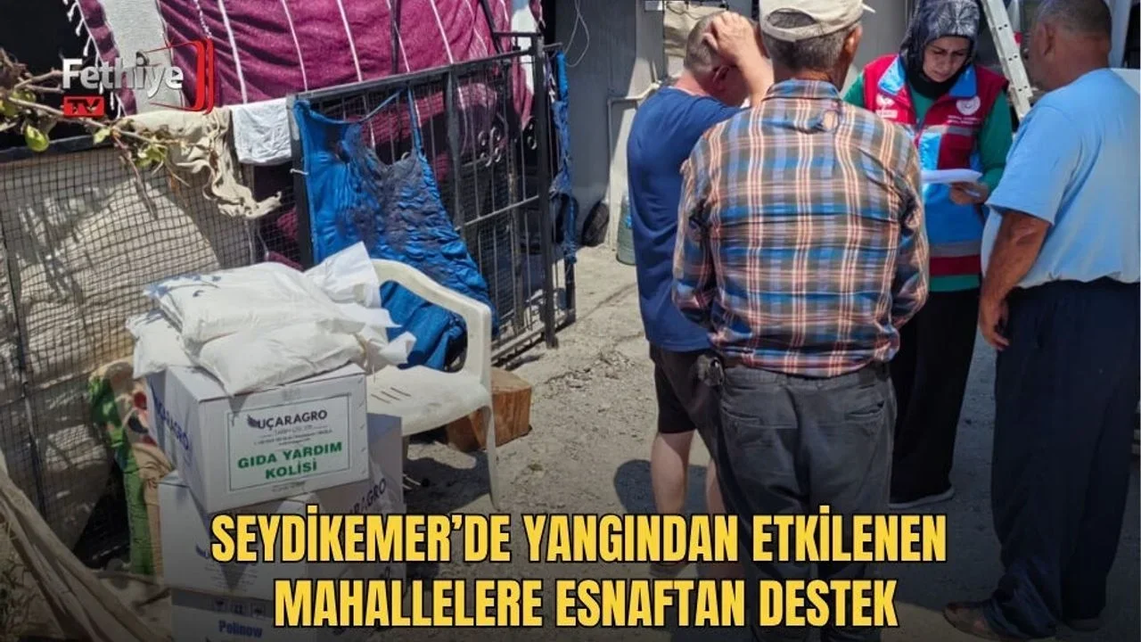 Yangından etkilenen vatandaşlar için hazırlanan gıda kolileri Kaymakamlık koordinasyonuyla dağıtılıyor.