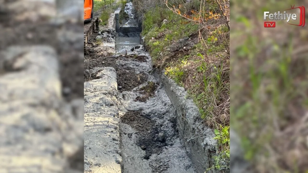 Kayadibi Mahallesi’nde Kanal Temizliği Başladı