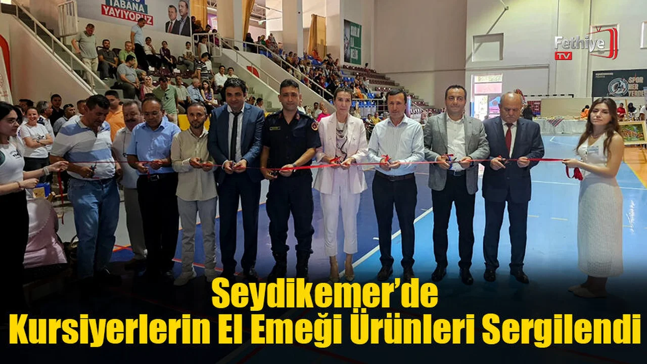 Seydikemer’de Kursiyerlerin El Emeği Ürünleri Sergilendi