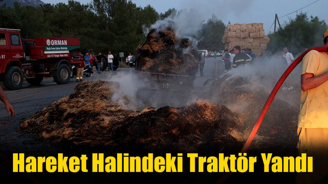 Hareket Halindeki Traktör Yandı