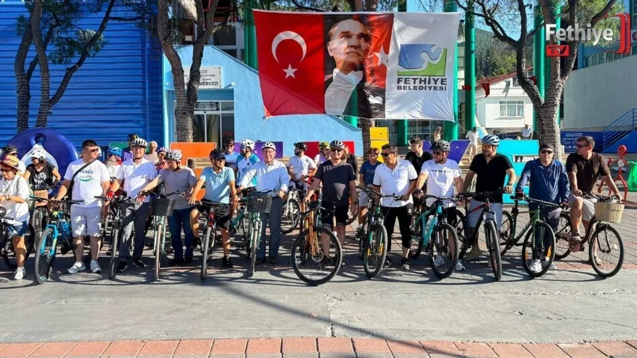 Fethiye’de Pedallar Dünya Bisiklet Günü İçin Döndü