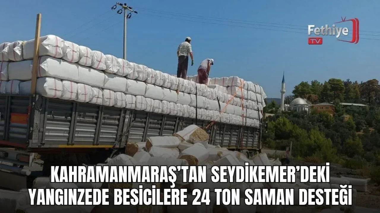 Yangınzede besiciler için Başkan Eşref Şekerli’nin gönderdiği saman balyaları yardım tırından indiriliyor