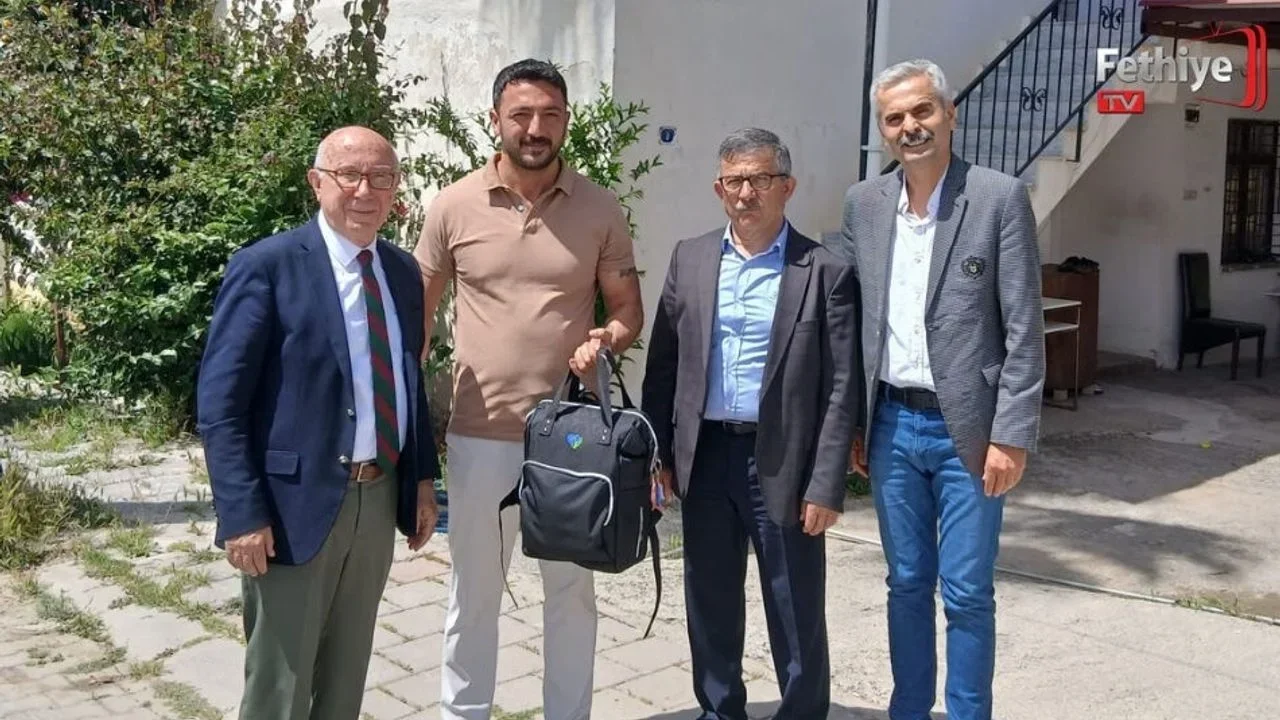Fethiye Belediyesi Hoş Geldin Bebek Projesiyle Ailelerin Yanında