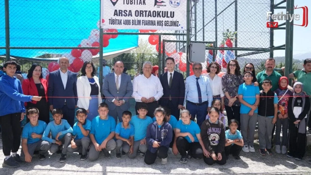 Arsa Ortaokulu’nda Tübitak 4006 Bilim Fuarı Büyük İlgi Gördü