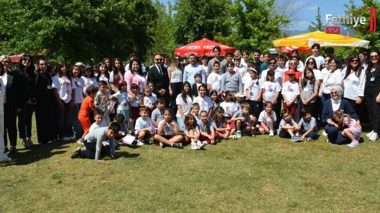 Köyceğiz’de Gençlik Ve Çocuk Festivali Düzenlendi