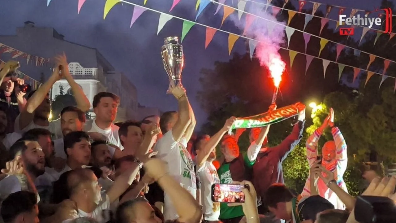 Muğlaspor Kupa İle Evine Döndü