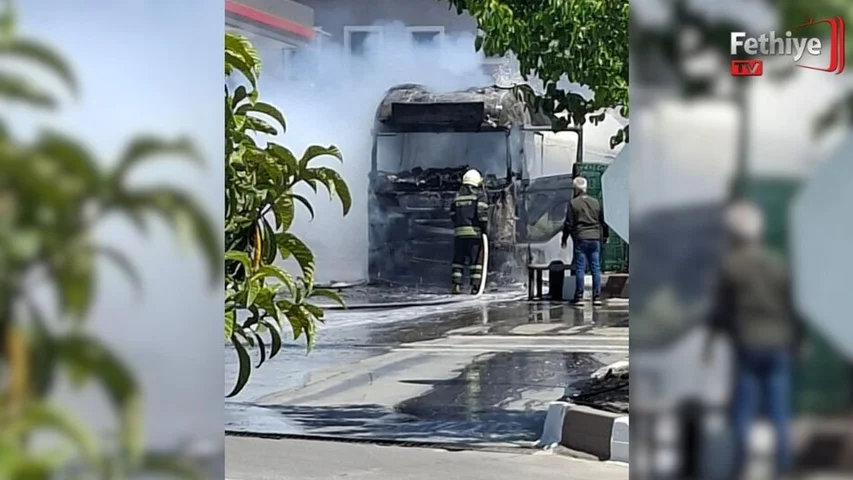 Göcek’te Akaryakıt İstasyonunda Korkutan Tır Yangını