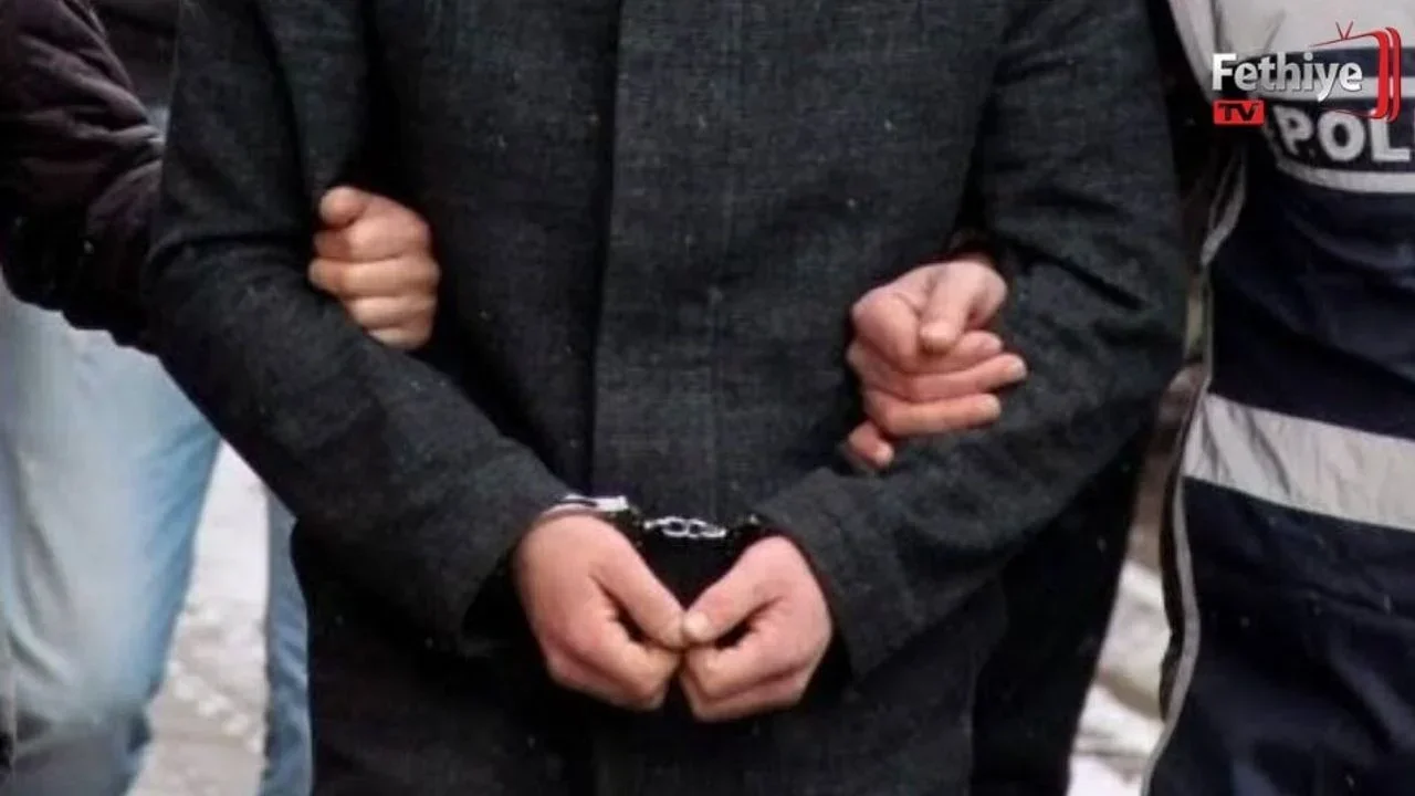 Fethiye’de bir kişinin evinde öldürülmesiyle ilgili 3’ü tutuklu 6 sanığın yargılanmasına devam edildi