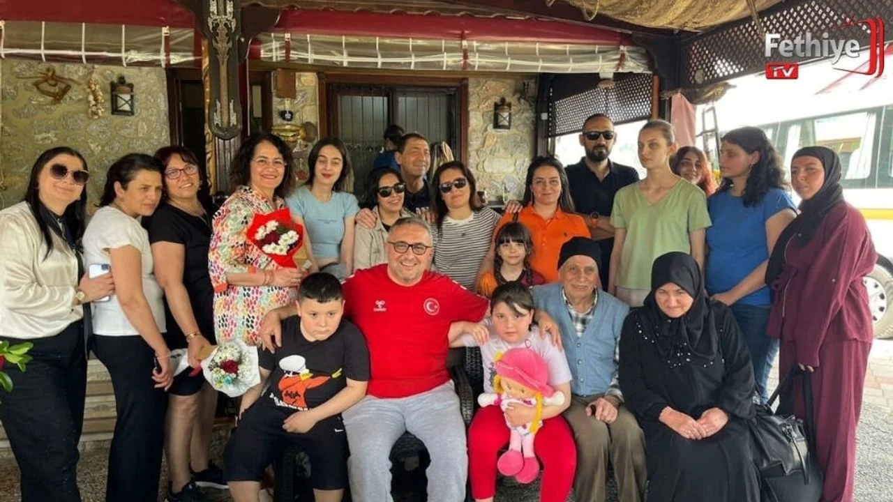 Özel Sporcular Ve Gönüllüler Aynı Sofrada Buluştu