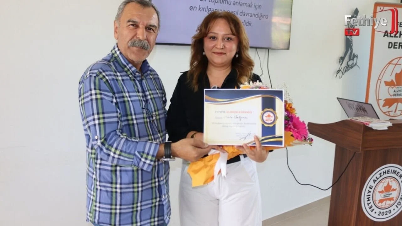 Fethiye Alzheimer Derneği’nde “Toplumda Artan Şiddetin Görünmeyen Nedenleri” Semineri