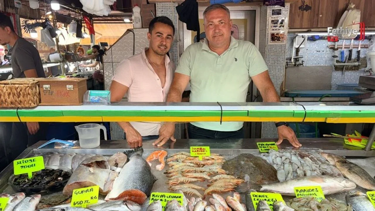 Fethiye Balık Hali’nde Yaz Sezonu Hareketliliği