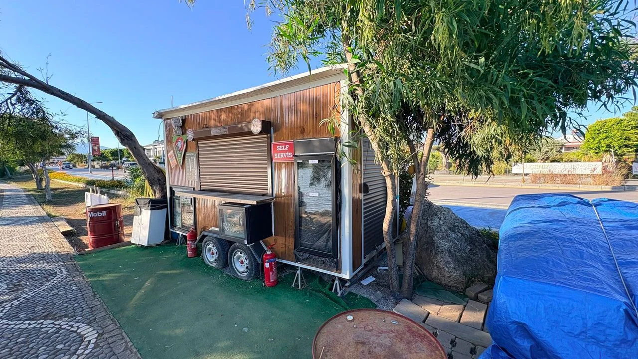Ördek Adası’ndaki Büfe Kapatıldı
