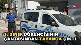 Mersin Tarsus'ta ilkokul çantasında tabanca bulunması üzerine polis okulda inceleme başlattı