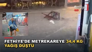 Fethiye Ölüdeniz'de sağanak sonrası çarşıda su birikintisi oluştu