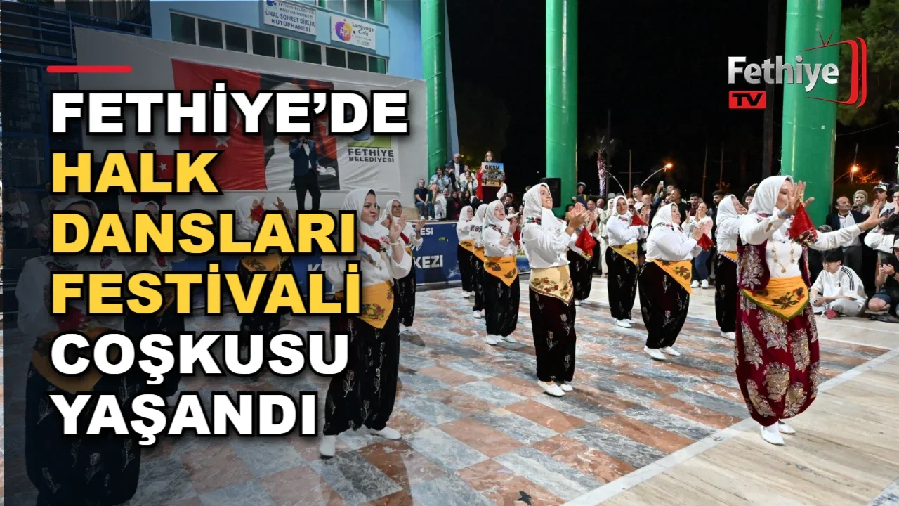 Fethiye Belediyesi'nin düzenlediği Uluslararası Halk Dansları ve Müzik Festivali'nde topluluklar sahnede performans sergiledi.
